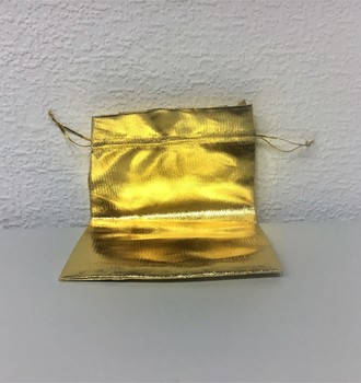 + Мешочек золотой 17*22 без рис