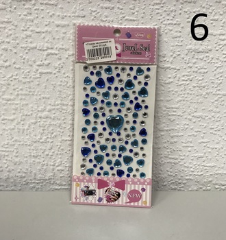 +  Стразы на клееввой основе