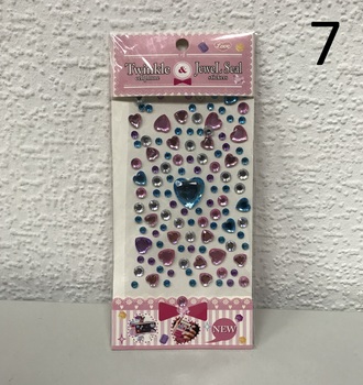 +  Стразы на клееввой основе